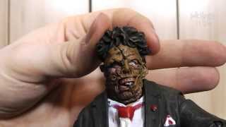 Leatherface Part 2  MEZCO  Toy Review [upl. by Swenson]