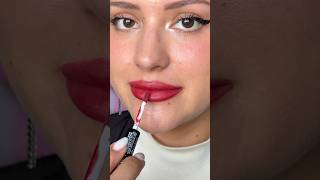 Amo los tonos festivos ❤️ recientemente probé esta nueva fórmula y me encanto es de Revlon lips [upl. by Cas]