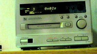 eBay Item Demo  Onkyo MD185X Minidisc Recorder [upl. by Domela7]