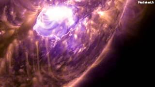 La Nasa a filmé une impressionnante éruption solaire [upl. by Nedyarb353]