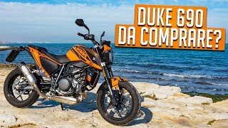 PREGI e DIFETTI del KTM DUKE 690 [upl. by Ybur311]