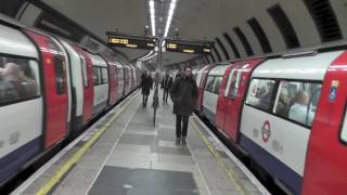 Clapham North  Northern Line  A scary station [upl. by Leighton]