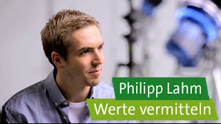 Philipp Lahm Welche Werte soll ich meinen Kindern vermitteln [upl. by Dougall]