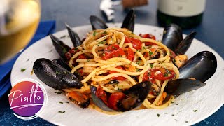 SPAGHETTI alle COZZE e POMODORINI  Primo Piatto Di MARE FACILISSIMO [upl. by Fidelis116]