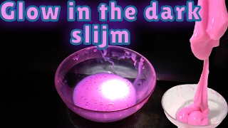 Slijm Glow in the dark met verf en lijm Zonder Borax en wasmiddel [upl. by Tunnell]