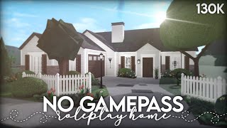 Bloxburg  No Gamepass Roleplay Home  130k  Speedbuild [upl. by Etteiluj]