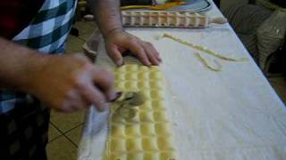 Easy Ravioli making with a Checkered Pin [upl. by Dirfliw297]