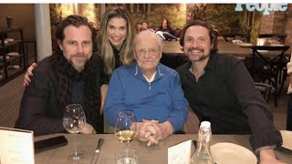 Boy Meets World cast reunites William Daniels poses in photos with Danielle Fishel other stars [upl. by Pogah]