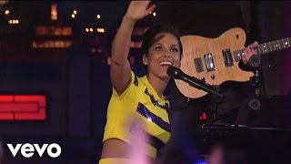 Alicia Keys  Empire State Of Mind Part II Broken Down Live on Letterman [upl. by Fraze]