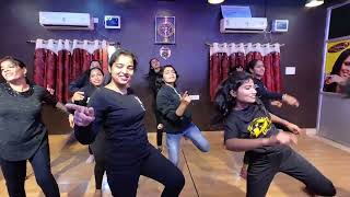 Ek Uncha Lamba Kad  dance zumba dolphindanceacademy [upl. by Ahsinad]