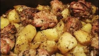 Pollo al forno con patate [upl. by Lienaj]