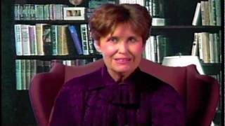 Erma BomBeck interview with Inside Entertainment [upl. by Etnoved]