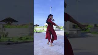 Kannodu Kanbathellam Dance Video  Divyanarthanam  Divya Vijayan Shorts Jeans [upl. by Oelc]