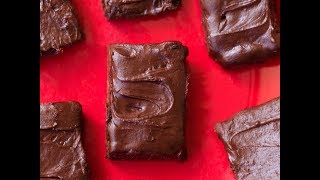 Chocolate Workout Brownies  High Protein [upl. by Htrap]