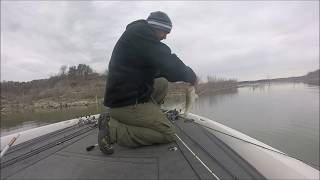 Winter Bass Fishing  Stillhouse Lake TX December 30 2016 [upl. by Pardo]