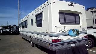 Cheap RVs For Sale Thor Pinnacle 34ft Motorhome For Sale by Owner [upl. by Roobbie]