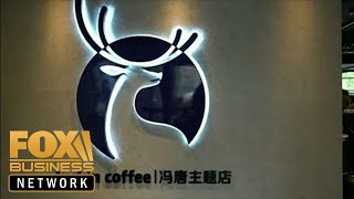 Chinas Luckin Coffee wants to take down Starbucks [upl. by Lodmilla]