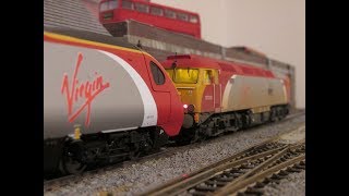 How to couple a Hornby Pendolino with a Class 57 [upl. by Sisi]