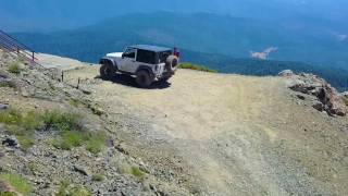 OffRoading in Mendocino National Forest Hull Mountain  Easy OffRoad Trail [upl. by Norej]