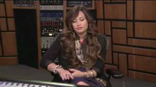 Live Chat with Demi Lovato  Cambio 2011 HQ Full [upl. by Lattonia]