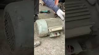 Disassembly process of scrap synchronous motor [upl. by Levins705]