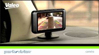 Driving Assistance Valeo Aide au stationnement avec caméra de recul parkvision™ [upl. by Nnylyt]