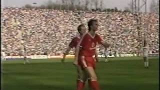 Bayern v Gladbach 198586 910 [upl. by Ellmyer]