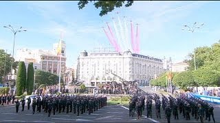 LEspagne en crise célèbre sa fête nationale [upl. by Coraline586]