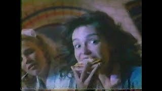 1985  Taco Bell Pizzazz Pizza  Get Struck Commercial 2 [upl. by Zeiger]