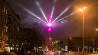 Digitales SilvesterFeuerwerk am Hamburger Fernsehturm [upl. by Kort]