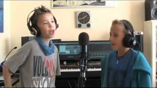 Melodi Grand Prix Junior  Leonard og Sindres BLOOZ RAP [upl. by Roskes921]