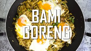 Bami Goreng  Heerlijk Indisch recept uit de Indische keuken  Indische gerechten [upl. by Kcire338]