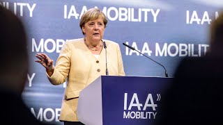 Merkel „Die Autoindustrie ist auch ein zentraler Teil der Lösung des Klimaproblems“ [upl. by Ssur]