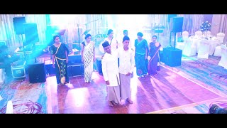 Dulni amp Madushan Wedding surprise dance [upl. by Ardnaskela]