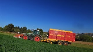 Fauchage et Chargement en un passage   Fendt  Schuitemaker  Kuhn [upl. by Horacio]