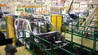 Usine de voiture Renault a Tanger Maroc صناعة السيارات بطنجة [upl. by Llewen]