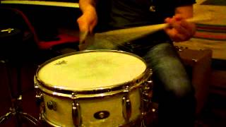 SLINGERLAND HOLLYWOOD ACE snare drum [upl. by Soalokin]