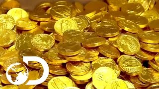 How Chocolate Coins Are Made  How Its Made [upl. by Hahnert]