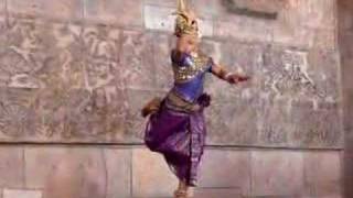 Cambodge danse apsala [upl. by Boffa]