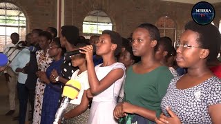 UMUCUNGUZI WACU ARIHOChorale URWARUKA Eglise de Pentecôte de BUJUMBURANYAKABIGA [upl. by Zoarah402]