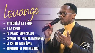 ATTACHÉ A LA CROIX  A LA CROIX  TU PAYAS MON SALUT  COMME UN FLEUVE IMMENSE  GL EVRY [upl. by Nwahsed]