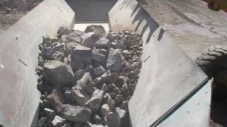 Lippmann 3650 Jaw Crushing Plant crushing Quartzite [upl. by Leanard]