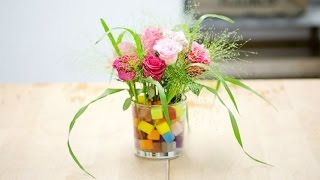 DIY mit Fleurop BlumenArrangement mit SteckschaumWürfel [upl. by Atilem365]