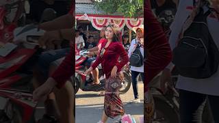 Kebaya Merah Idamane Arekarek Karnaval Temayang Bojonegoro 2024 [upl. by Inoy706]