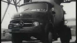 Historischer Werbefilm Mercedes Benz LKWs und Busse 1960er Jahre SW [upl. by Enutrof]