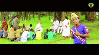 Esubalew Yetayew  Hoya Hoye New Traditional Amharic Music Video [upl. by Harleigh]