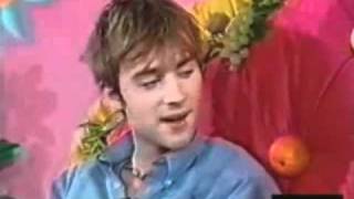 Damon Albarn Interview on the bed 1994 [upl. by Eanaj]