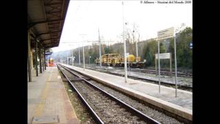 Annunci alla Stazione di Ariano Irpino [upl. by Henriha378]