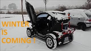 Winter is coming  Renault Twizy sous la neige  Twizy under snow [upl. by Malynda489]