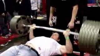 585 BENCH FOR 23 REPS [upl. by Mairam]